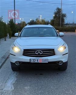إنفينيتي QX70